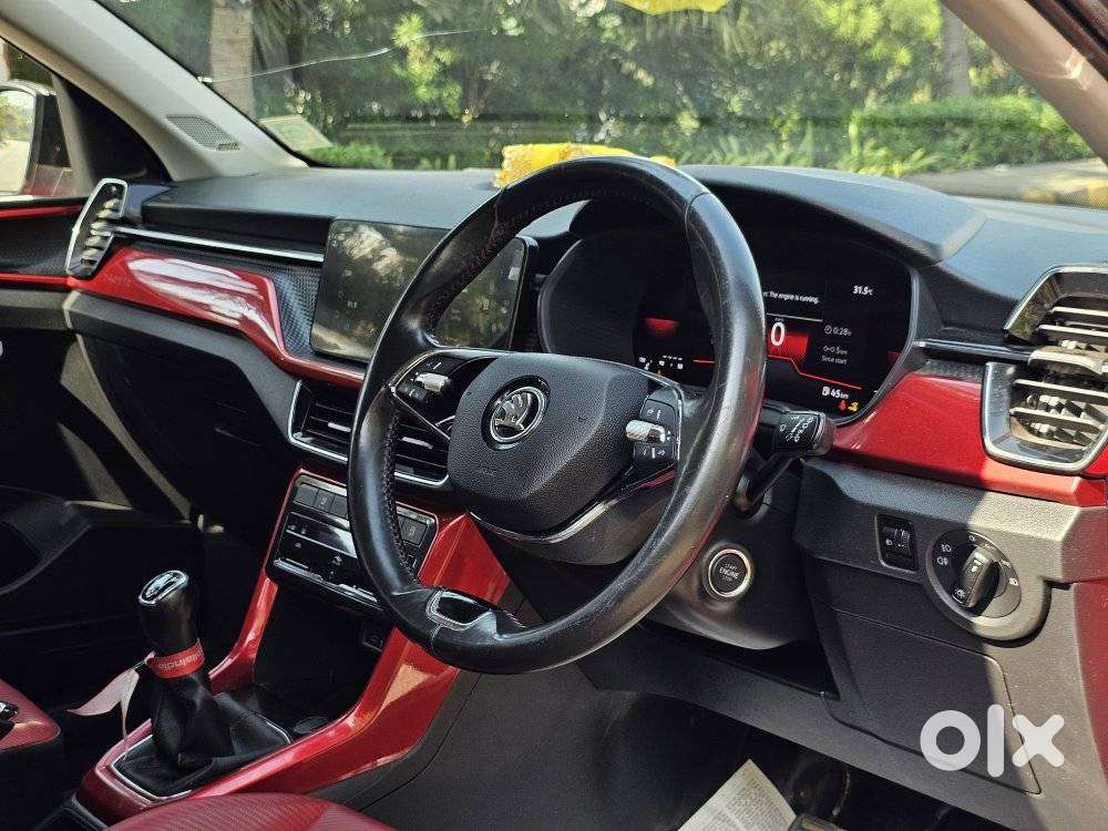 Skoda Kushaq Monte Carlo 1.0l Tsi Mt, 2023, Petrol