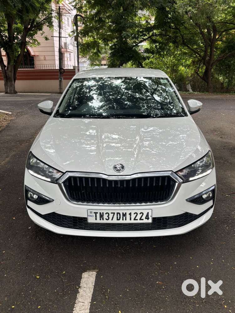 Skoda Slavia 1.0 Ambition Tsi, 2022, Petrol