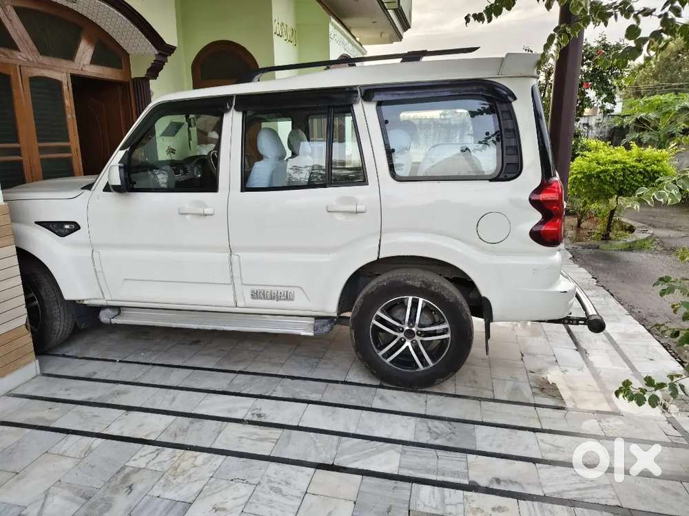 Mahindra Scorpio Classic 2021 डीज़ल