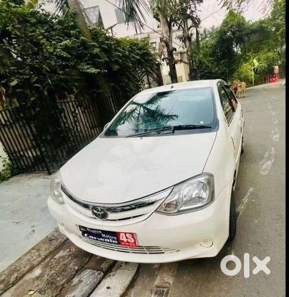 Toyota Etios Liva 2011-2012 G Plus, 2012, Petrol