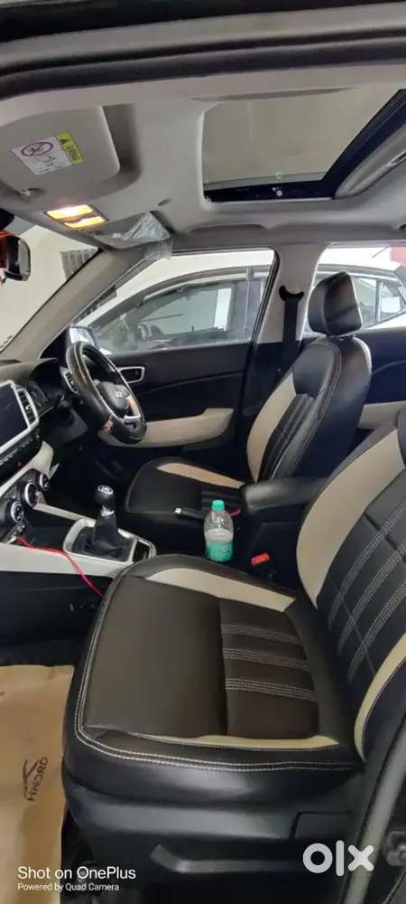 Hyundai Venue Petrol Manual 2024