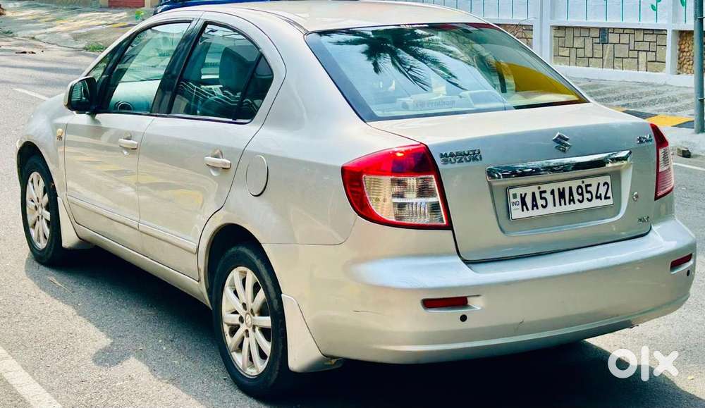 Maruti Suzuki Sx4 Zxi, 2011, Petrol