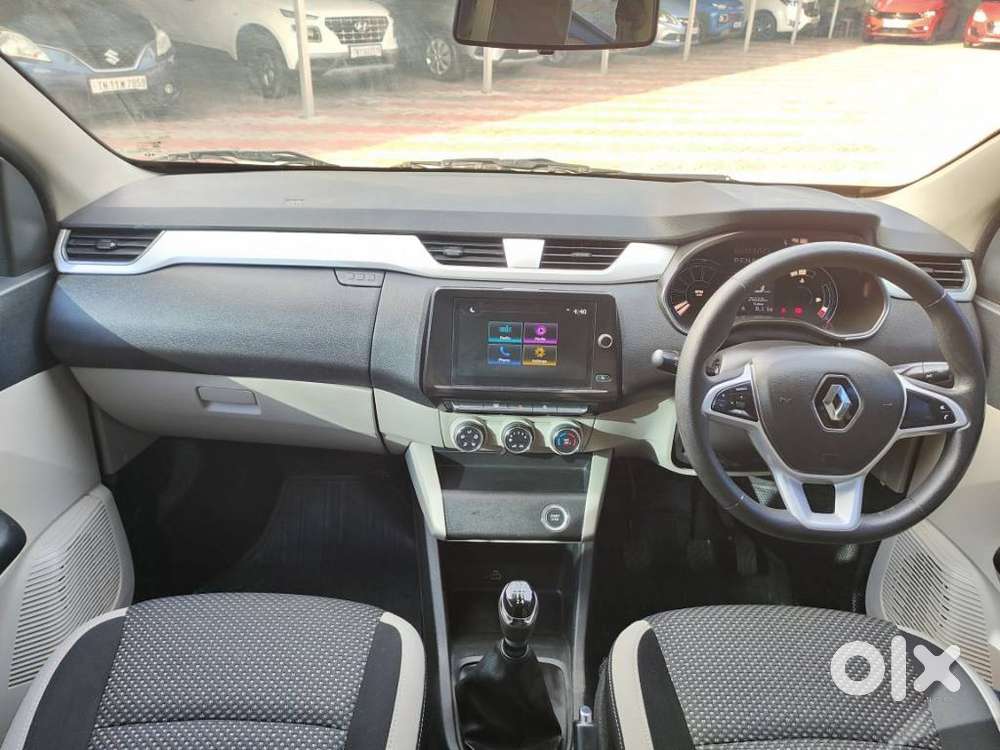 Renault Triber, 2022, Petrol