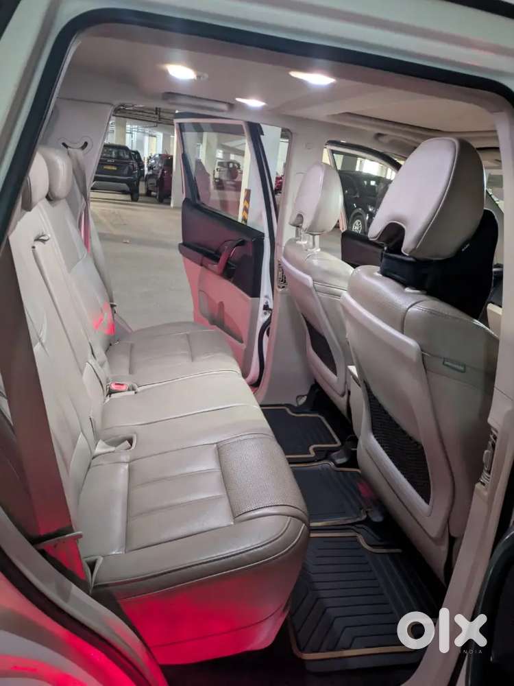 Mahindra Xuv500 2016 Diesel 55000 Km Driven