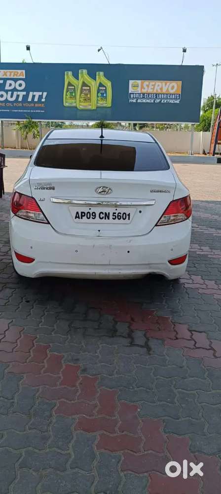Hyundai Verna 2012 Diesel 136000 Km Driven