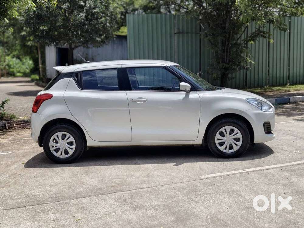Maruti Suzuki New-gen Swift Vxi, 2024, Petrol