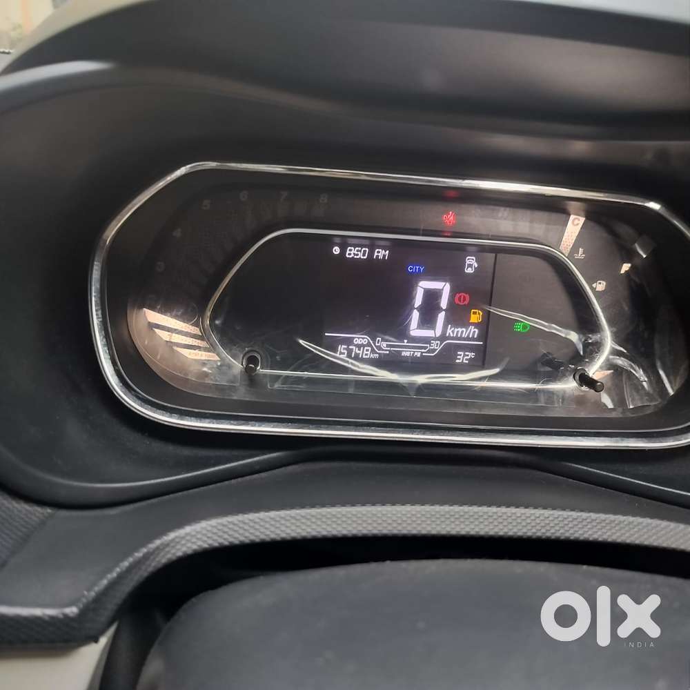 Tata Nexon Xz Plus (hs), 2021, Petrol