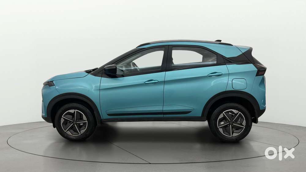 Tata Nexon Creative 1.2 Revotron Petrol 6 Amt, 2023, Petrol