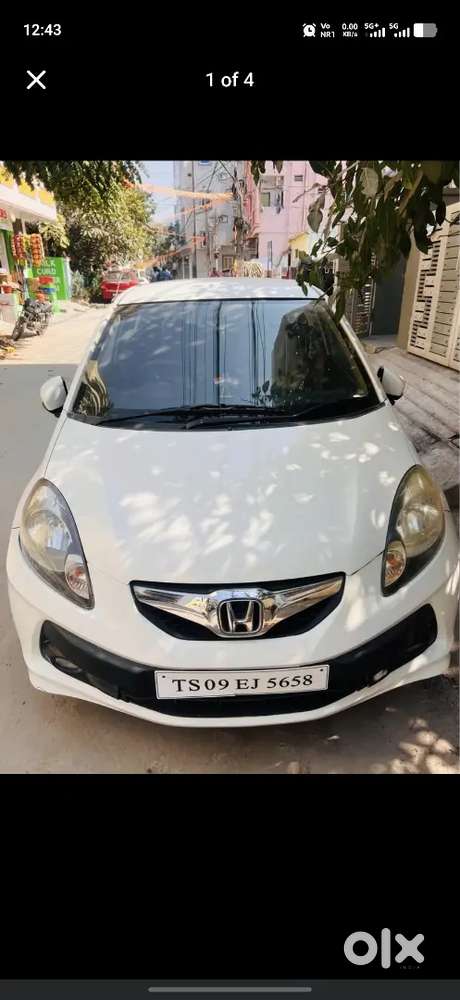 Honda Brio 2015 Petrol Well Maintained