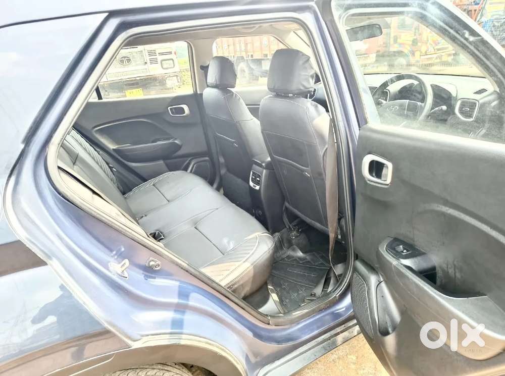 Hyundai Venue S 1.2 Petrol, 2022, Petrol