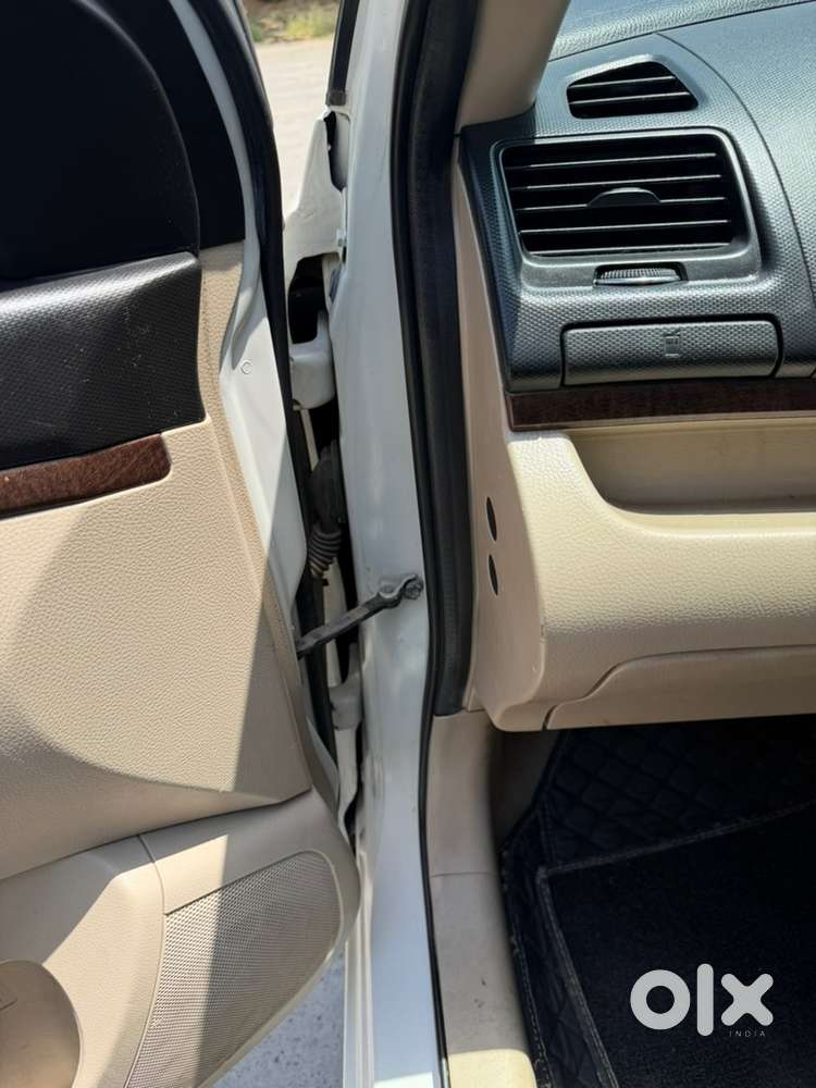 Maruti Swift Dzire Vxi 2017