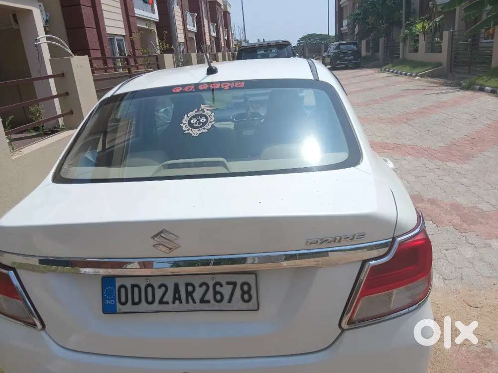 Maruti Suzuki Dzire Tour 2018