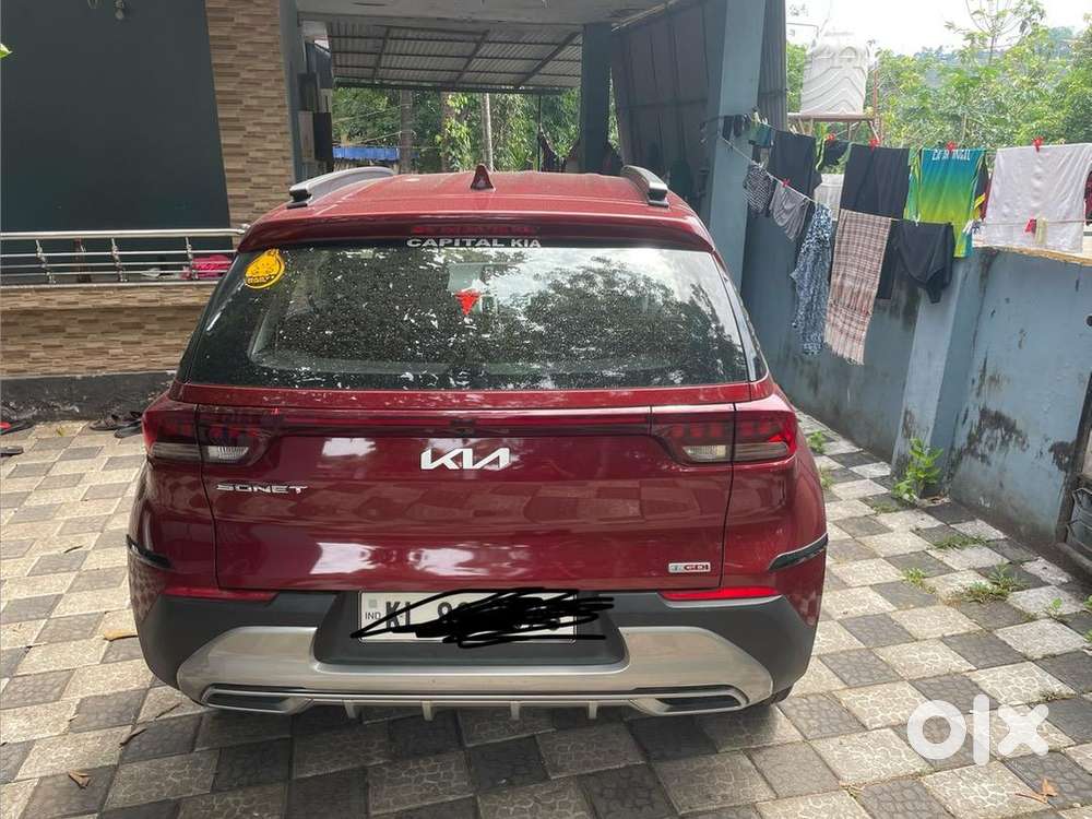 Kia Sonet 2021 Petrol 26000 Km Driven Well Maintained Red Color