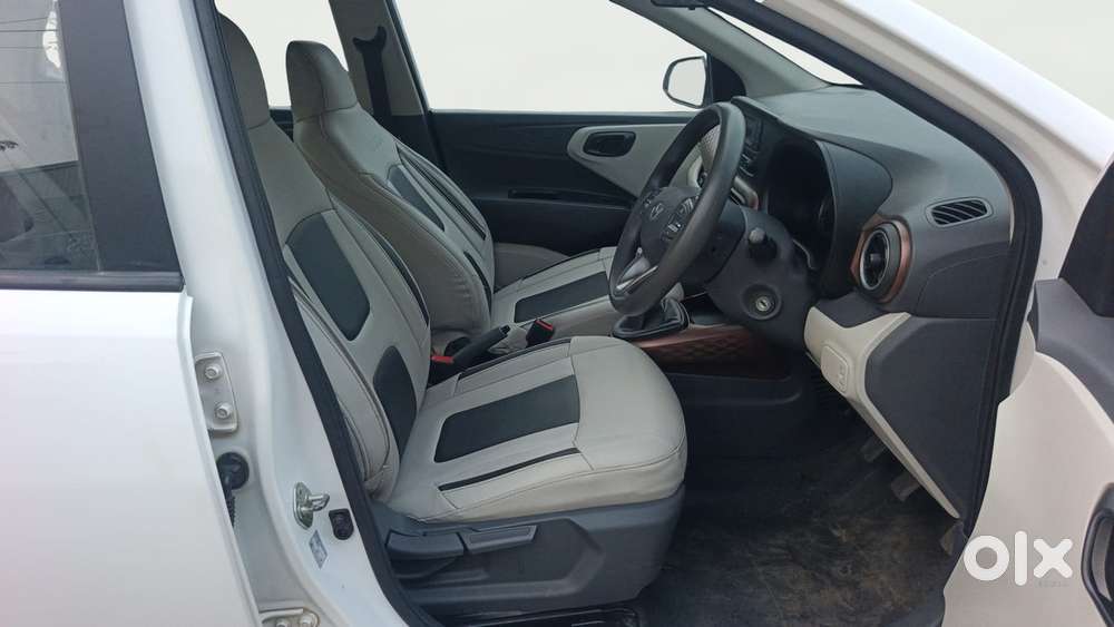 Hyundai Aura [2023-ongoing] 1.2 S Petrol Manual, 2024, Petrol