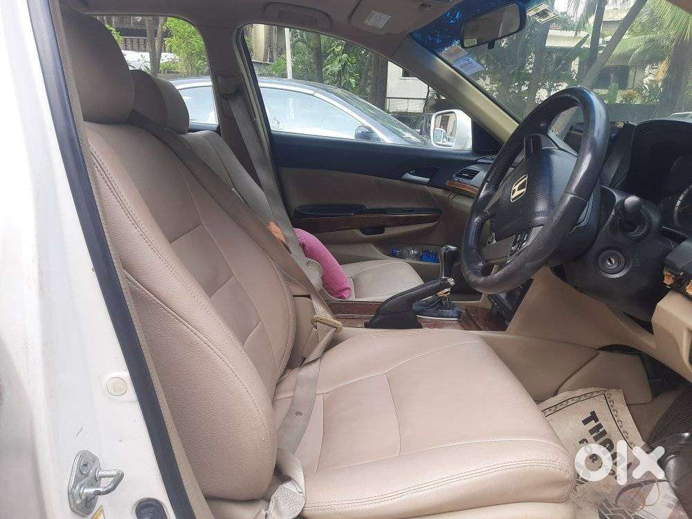 Honda Accord 2.4 Elegance Manual, 2011, Petrol