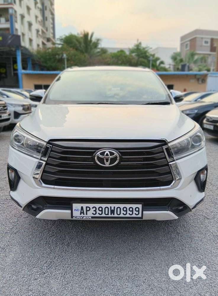 Toyota Innova Crysta 2.4 Z 7 Str, 2022, Diesel