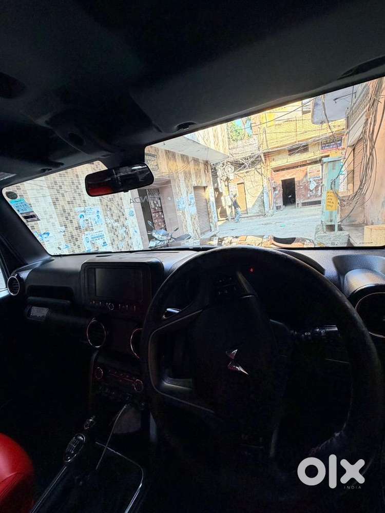 Mahindra Petrol 2023 Car