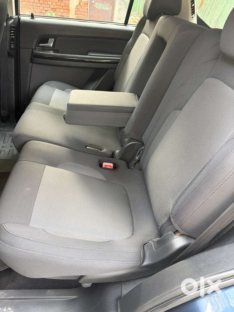 Tata Hexa Xe, 2018, Diesel