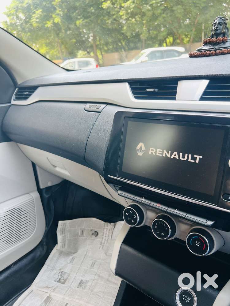 Renault Triber 1.0 Rxz Dual Tone, 2022, Petrol