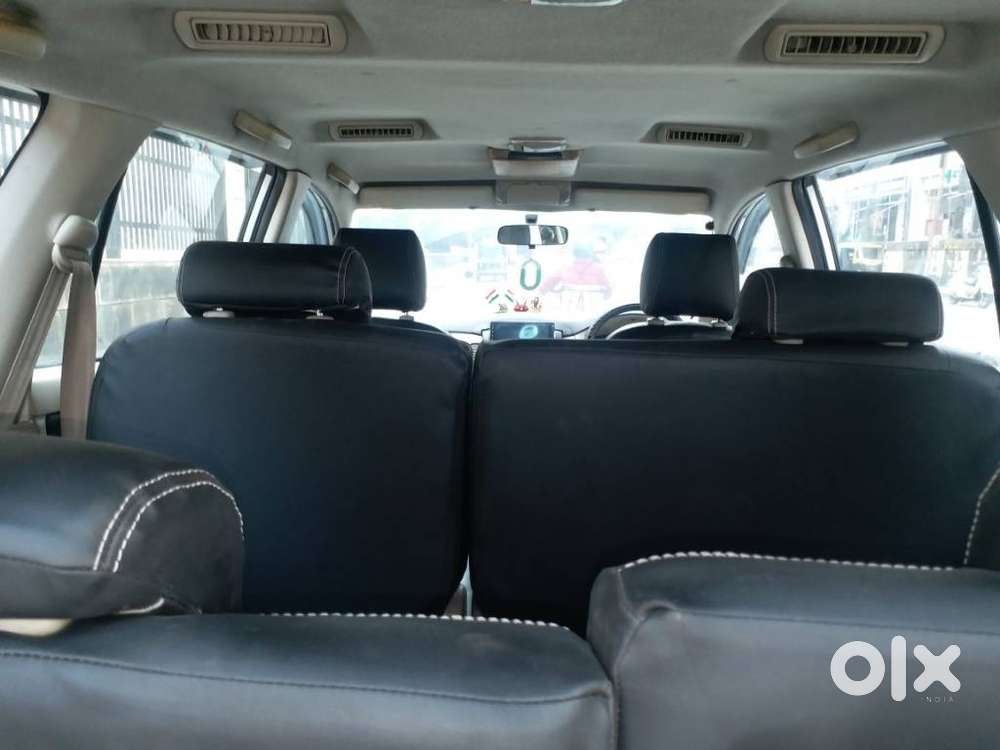 Toyota Innova 2.5 E 8 Str, 2012, Diesel
