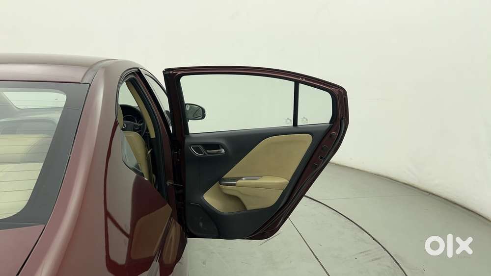 Honda City 1.5 Zx Cvt I-vtec, 2017, Petrol