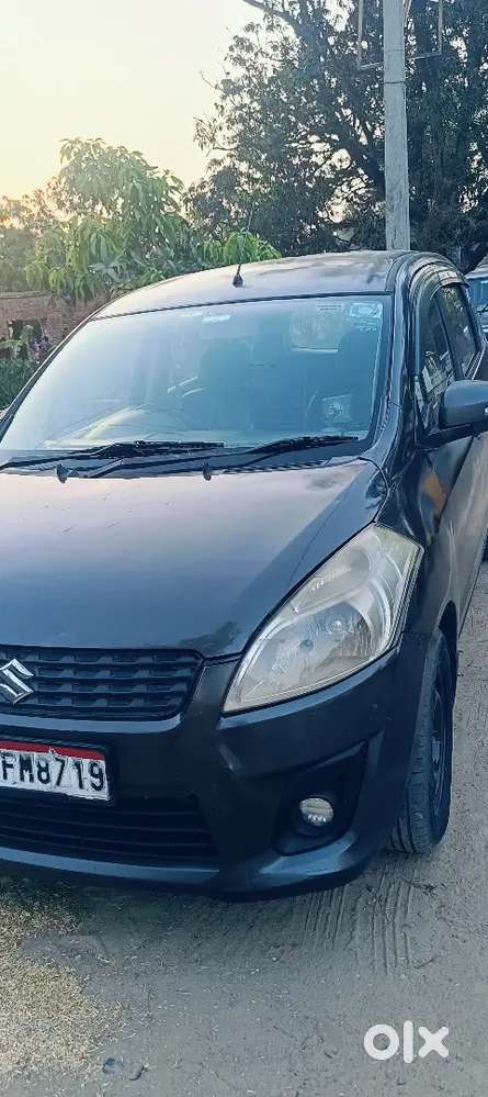 Maruti Suzuki Ertiga 2014 Diesel 153379 Km Driven