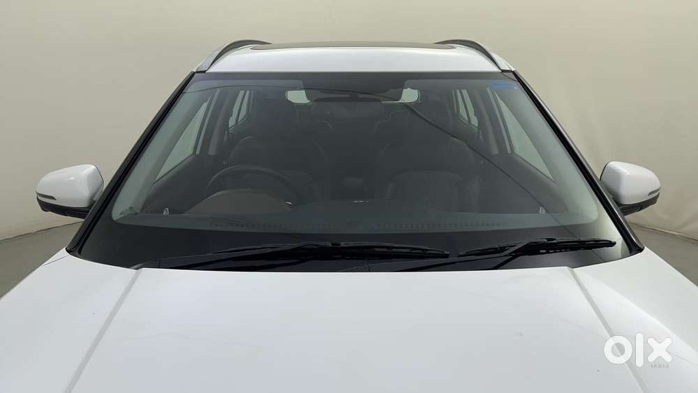 Hyundai Alcazar 2.0 Signature (o) Petrol At 6 Str, 2022, Petrol