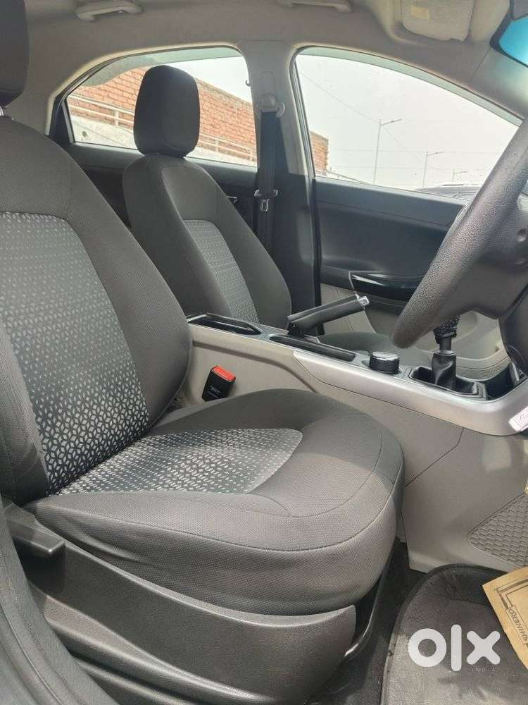 Tata Nexon 1.2 Revotron Xm, 2018, Petrol
