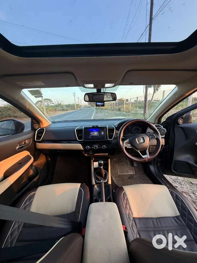 Honda City 2022 Sunroof Well Maintained
