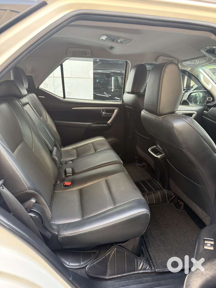 Toyota Fortuner [2021-ongoing] 2.8 2wd Diesel At, 2021, Diesel