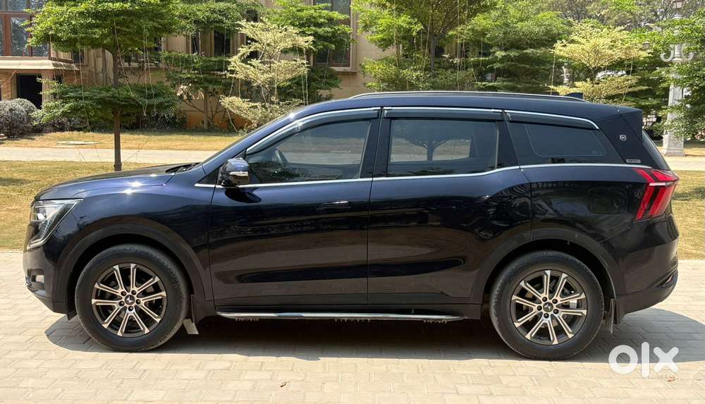 Mahindra Xuv700 2.2 Ax 7 Diesel Mt Luxury Pack Str, 2023, Diesel