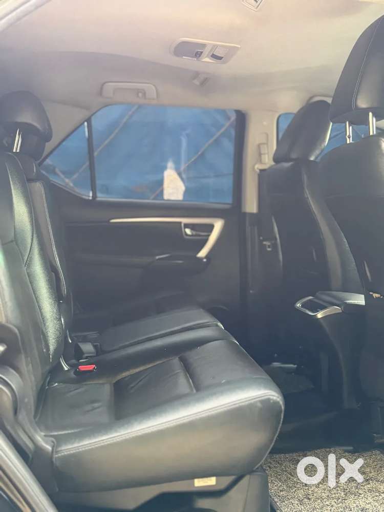 Toyota Fortuner 4x2 At, 2023, Diesel