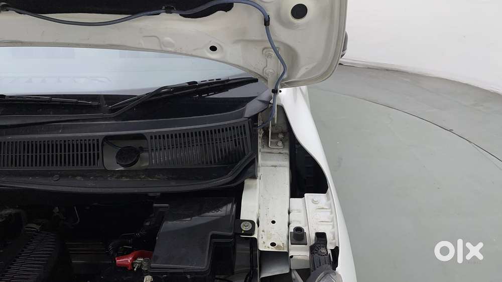 Renault Triber Rxt, 2022, Petrol