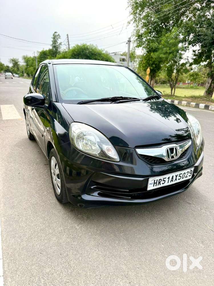 Honda Brio S (o) Mt, 2013, Petrol