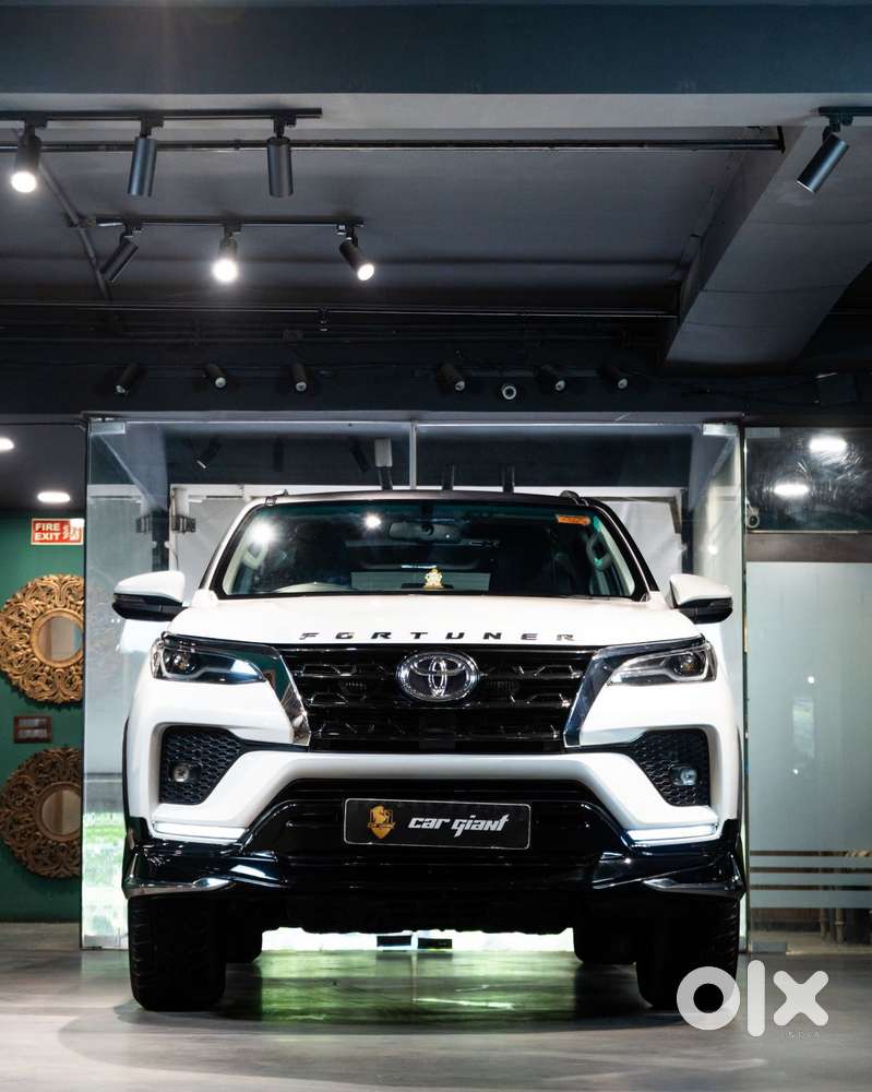 Toyota Fortuner Leader Edition (at), 2025, Diesel