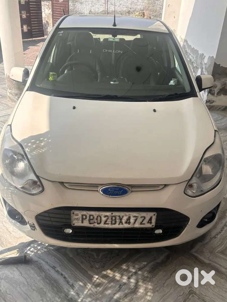 Ford Figo 2012 Diesel 96459 Km Driven