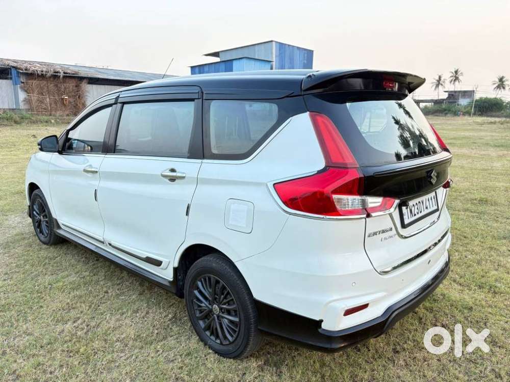 Maruti Suzuki Ertiga Vxi (o) Cng, 2022, Petrol