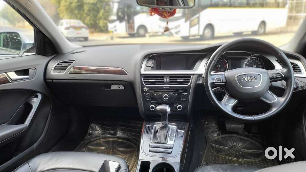 Audi A4 35 Tfsi Premium + Sunroof, 2015, Petrol