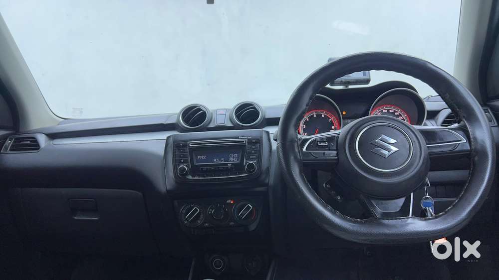 Maruti Suzuki Swift Amt Vvt Vxi, 2018, Petrol