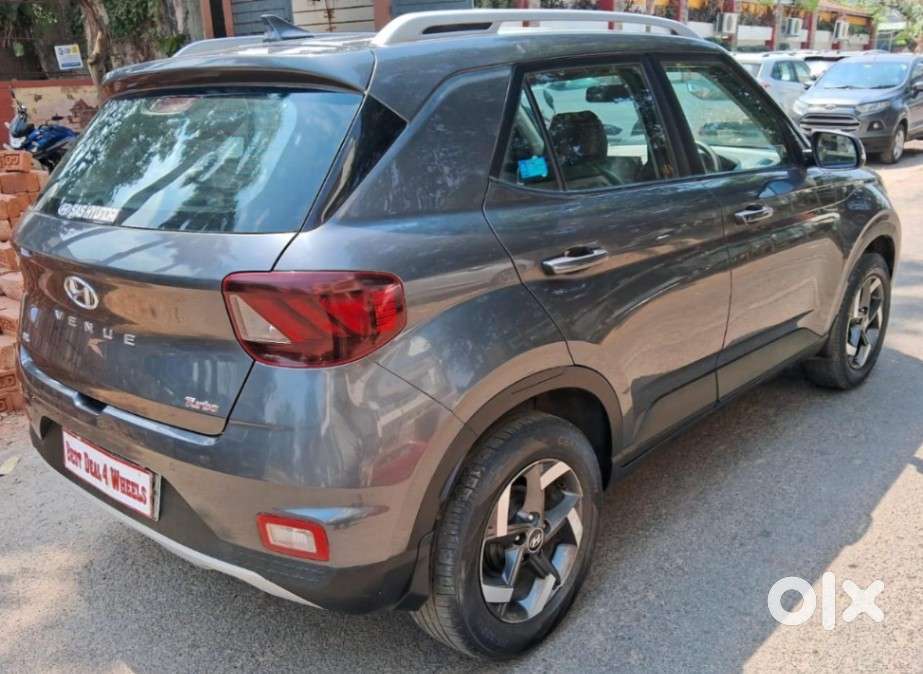 Hyundai Venue Sx Turbo, 2021, Petrol