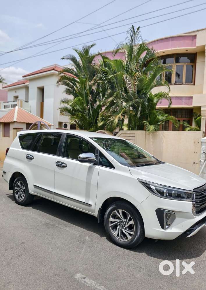 Toyota Innova Crysta 2.4 V 7 Str, 2022, Diesel