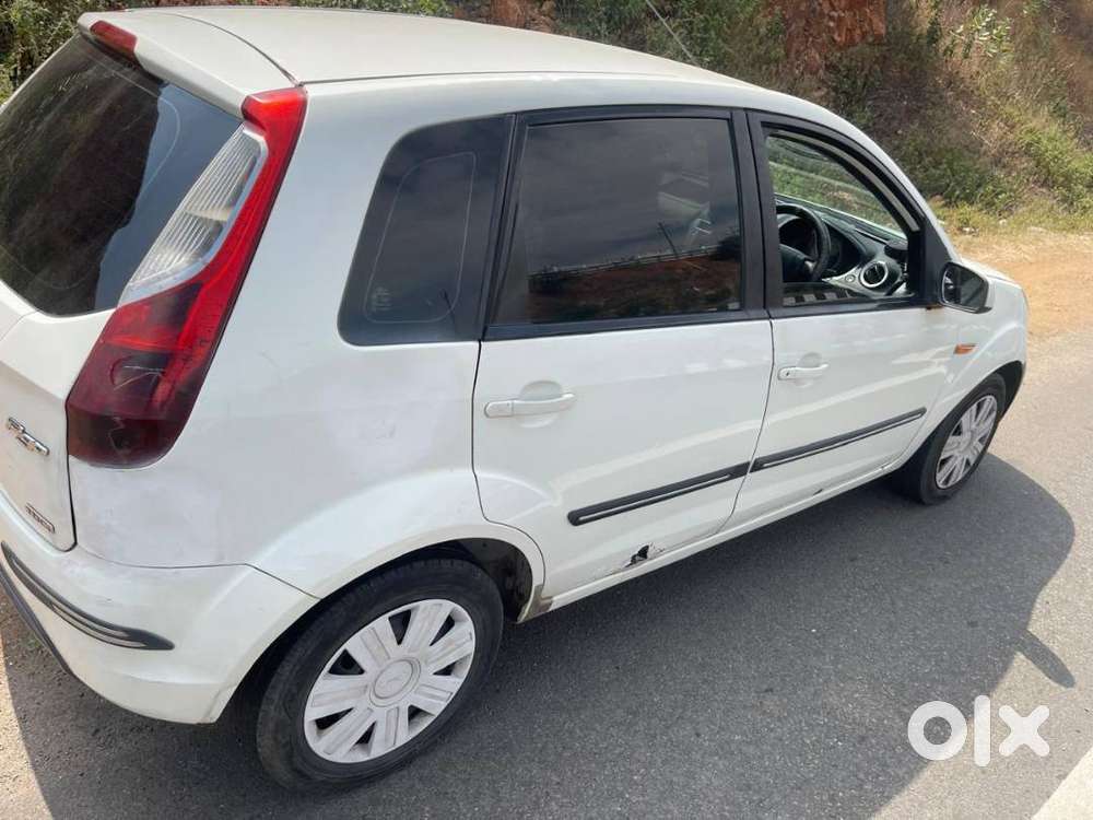 Ford Figo 2011 Diesel 1,49,999 Km Driven