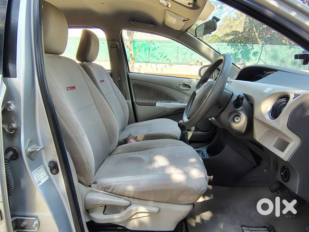 Toyota Etios [2017-2020] 1.5 V Sp, 2016, Petrol