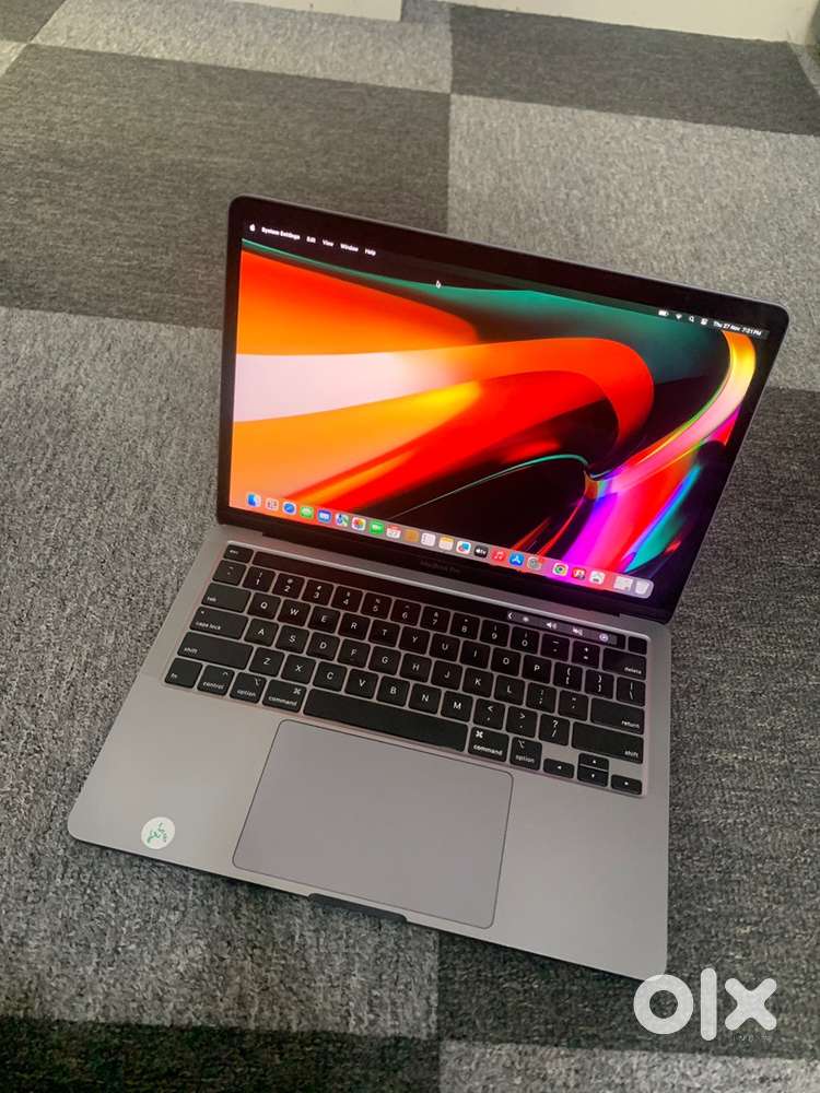 Apple MacBook Pro 2020 i7 32GB 512GB Warranty - Computers