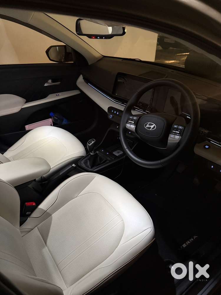 Hyundai Verna Petrol 2023