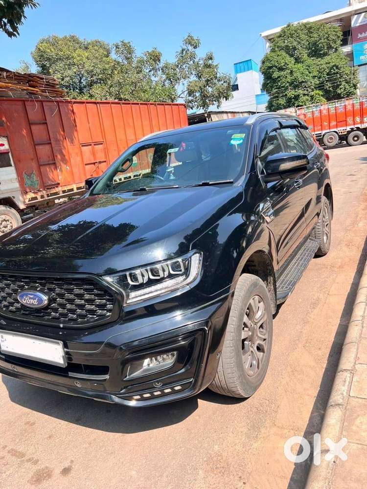 Ford Endeavour Titanium 2021