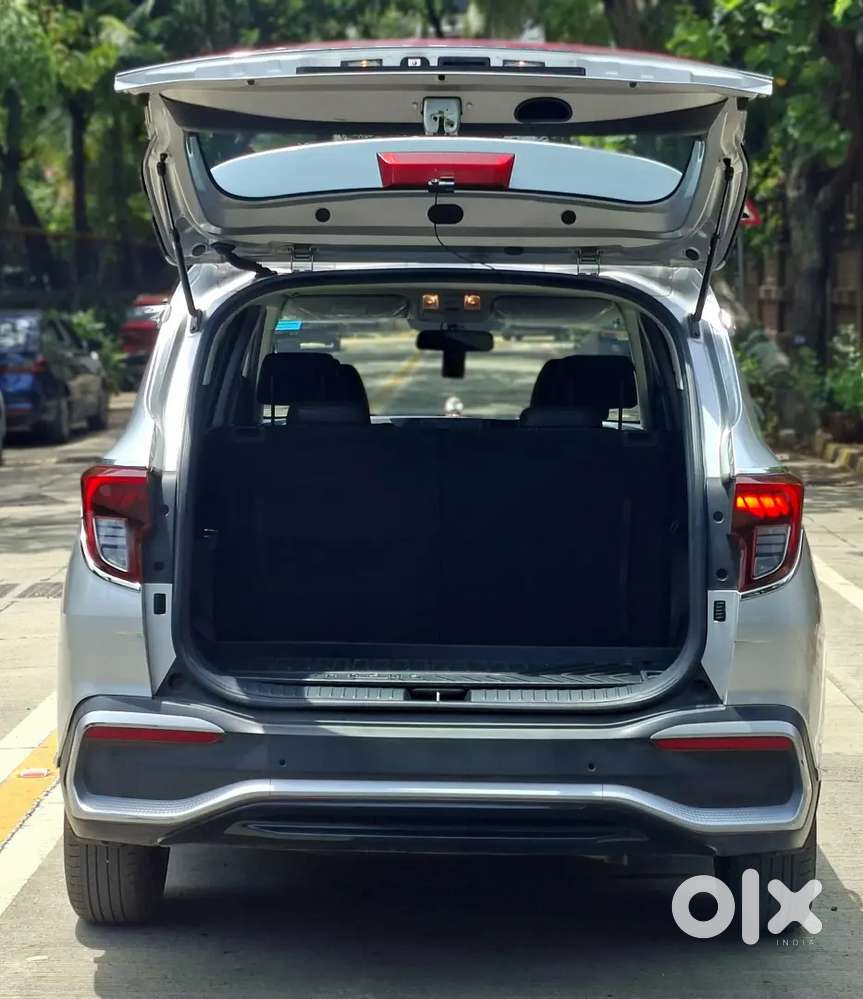Kia Carens Prestige 2024