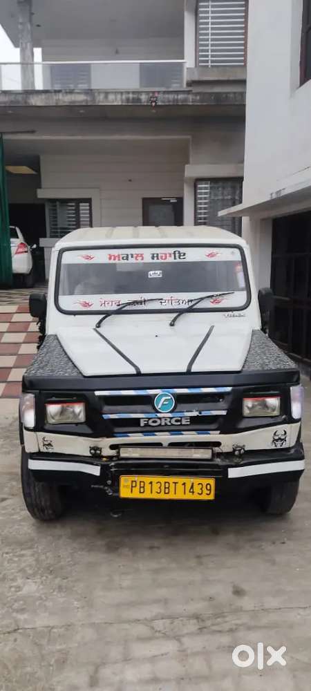 Force Motors Trax Cruiser 2013