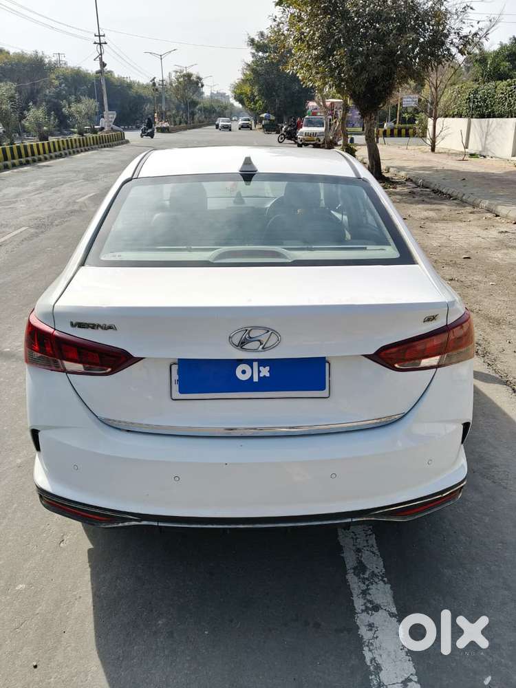 Hyundai Verna 1.5 Sx (o) Diesel At, 2020, Diesel