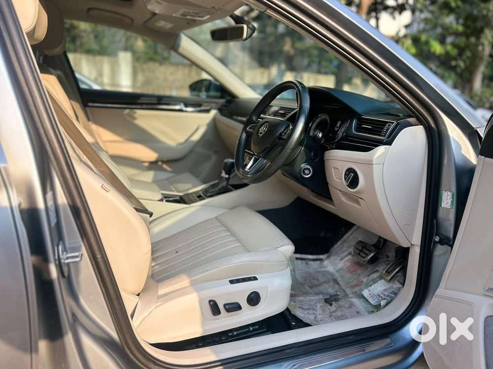 Skoda Superb L&k 1.8 Tsi At, 2019, Petrol